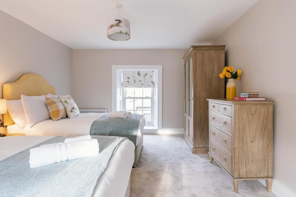 The Farmhouse At Corrstown Village ポートラッシュ エクステリア 写真